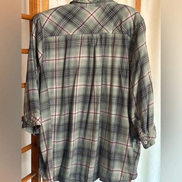 Catherine’s Button Down Plaid Shirt 3 Quarter Sleeve Stubbed Yoke 1X - Picture 2 of 5